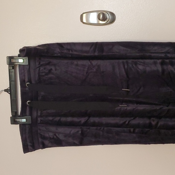 NWOT - Make + Model Pants - Black Size Medium - Picture 2 of 4